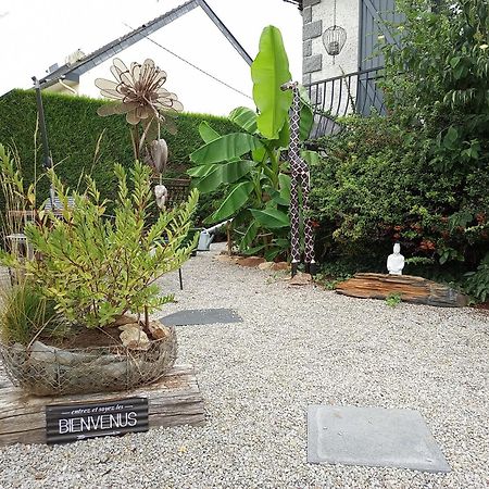 Maison Reposant Arconnay Et Jardin Apartment Bagian luar foto